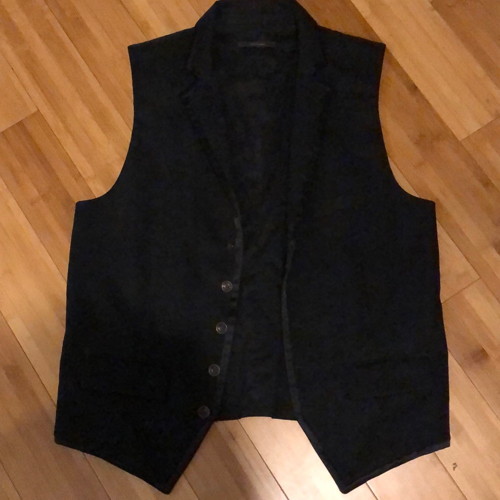 Men’s express black vest
